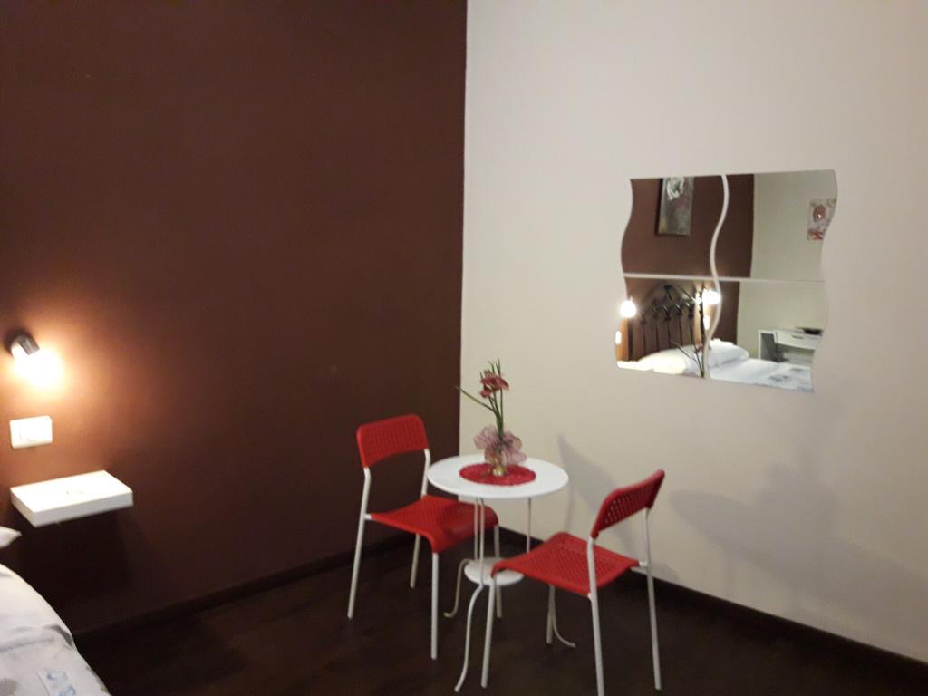Dolci Ricordi Hotel Bari Buitenkant foto