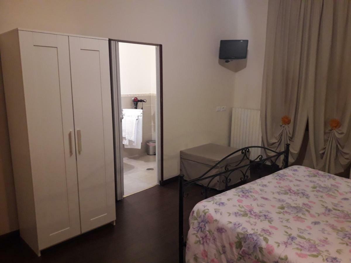 Dolci Ricordi Hotel Bari Buitenkant foto