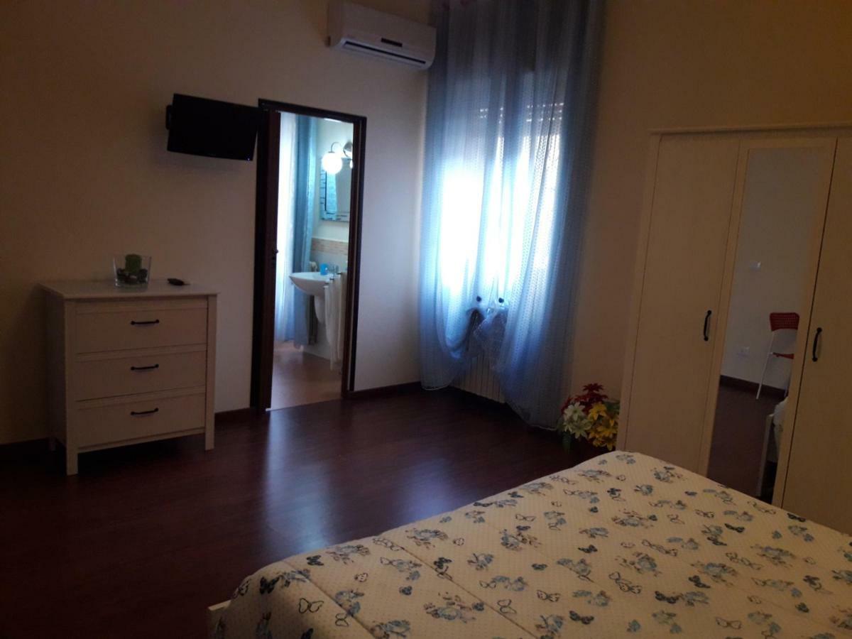 Dolci Ricordi Hotel Bari Buitenkant foto
